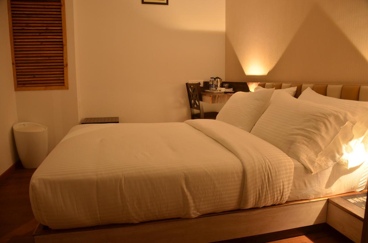 Hotel Aura Shillong Zewnętrze zdjęcie