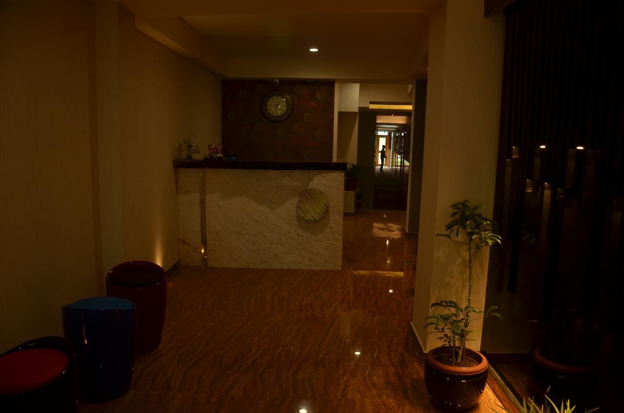 Hotel Aura Shillong Zewnętrze zdjęcie