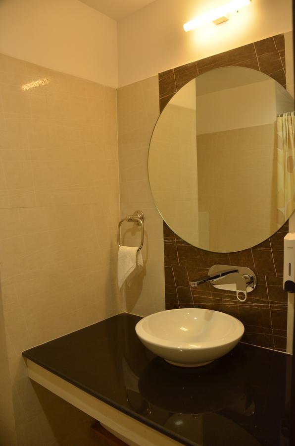 Hotel Aura Shillong Zewnętrze zdjęcie